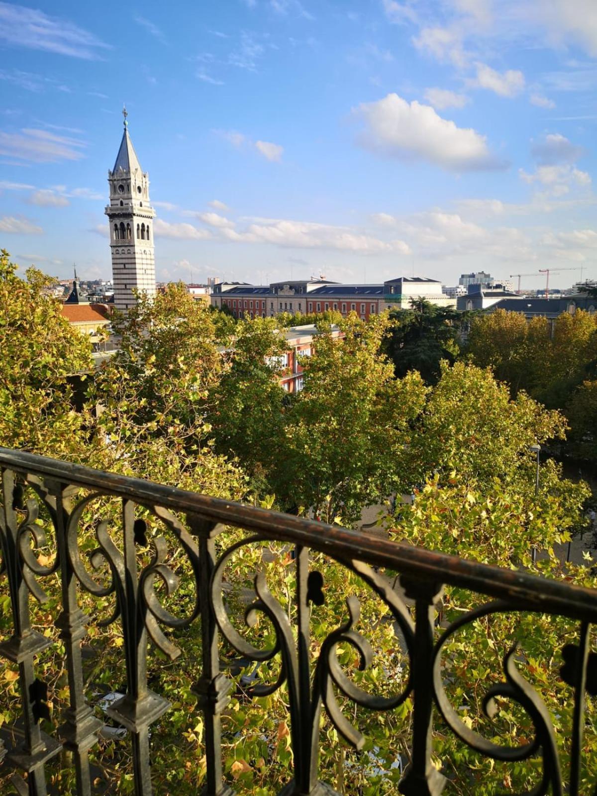 Madrid First Stop- Lope De Vega'S Dream Coliving Exterior foto